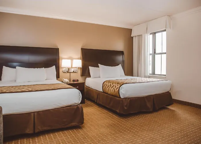 Hotel South Loop 3*