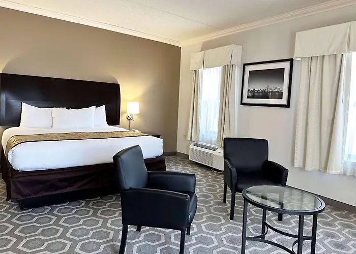 Hotel South Loop 3*