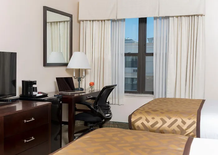 Hotel South Loop